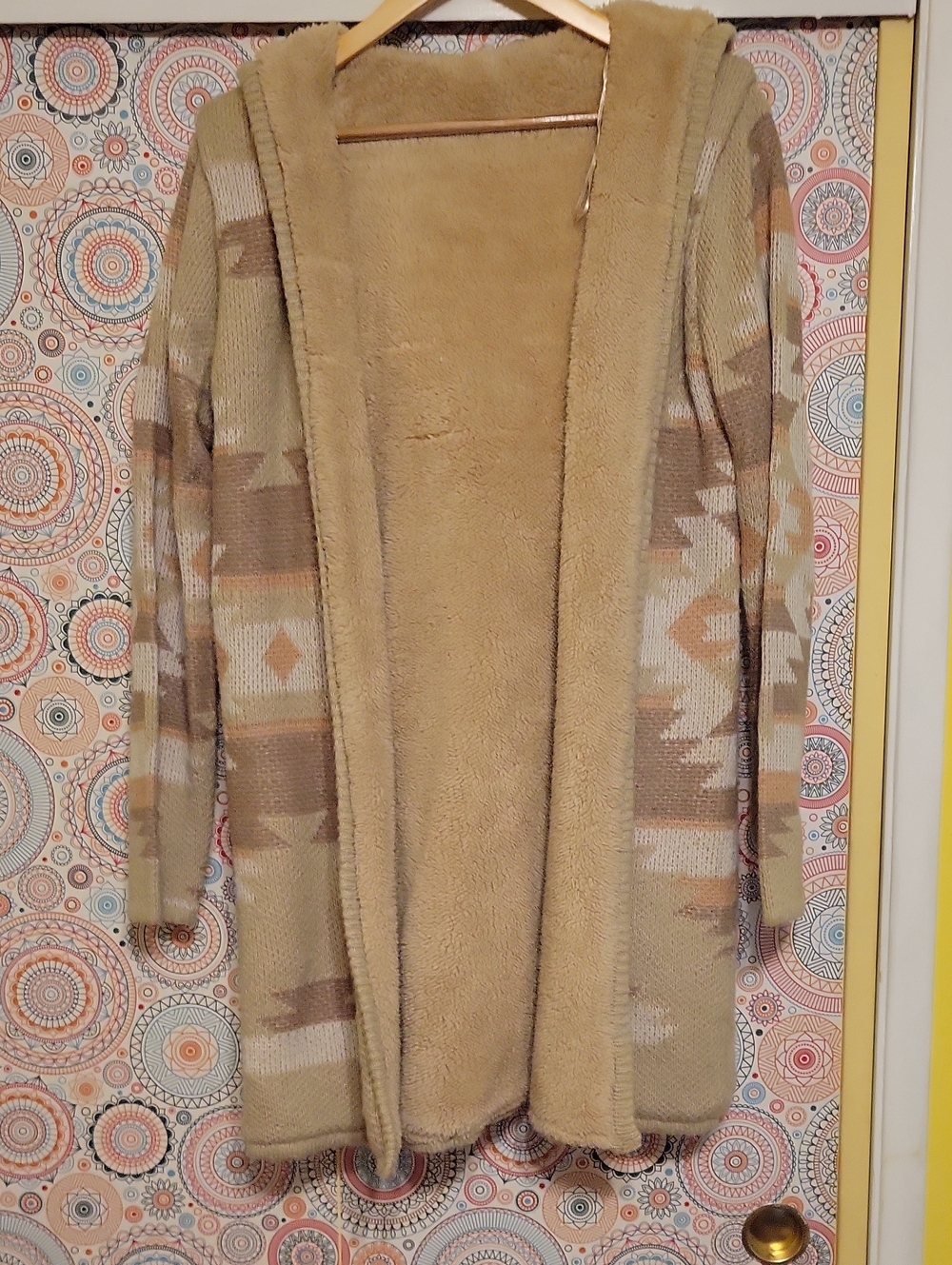 Woven Heart Sherpa-Lined Jacket in Cream & Gold Accent